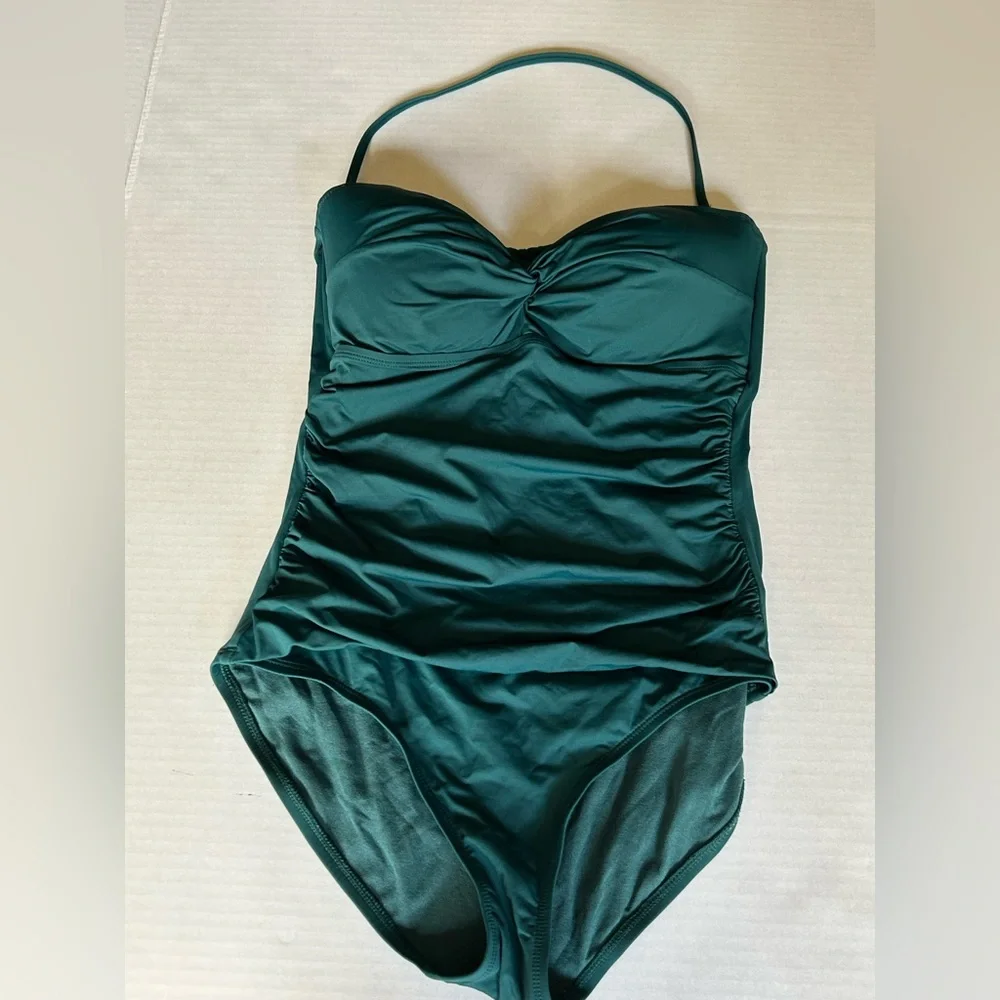 Tommy Bahama Green Twist Front Swimsuit One Piece Removable Straps Bandeau Sz 10